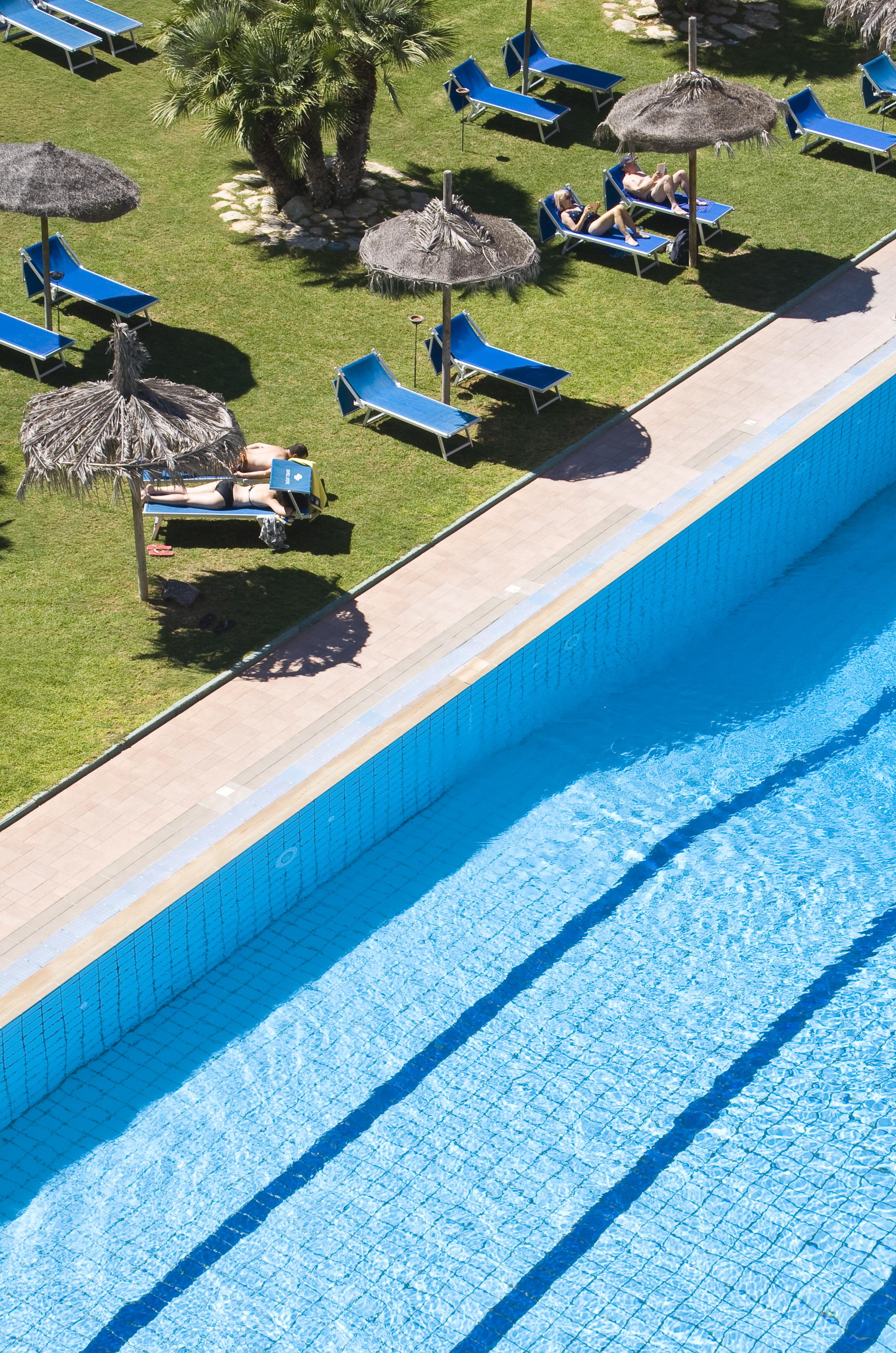 Hotel Setar Quartu SantʼElena Dış mekan fotoğraf